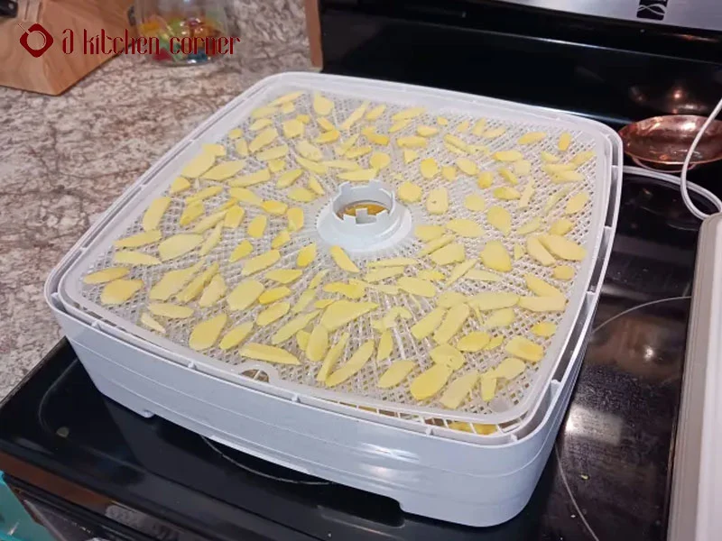 How to dehydrate with a dehydrator