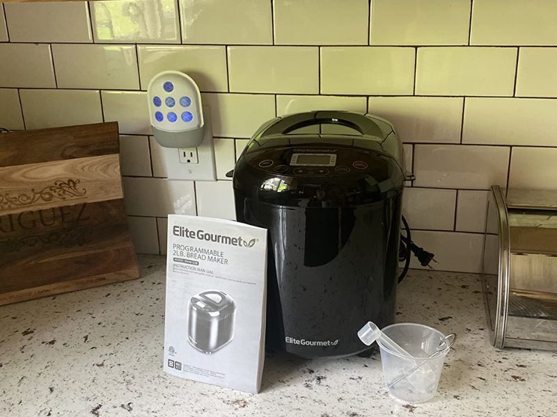 Elite Gourmet Bread Maker Review: EBM8103B vs EBM8103SS